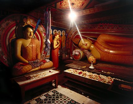 James Chen Photo - Buddhist Temple - Sri Lanka